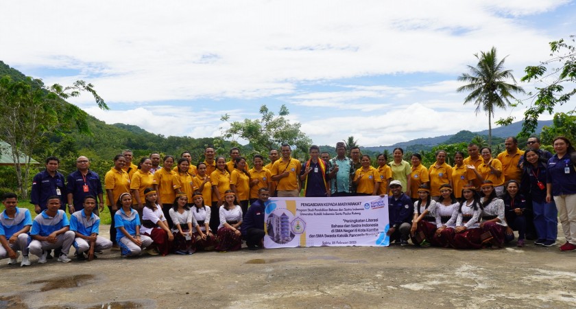 Jelang Akhir Kegiatan Pertukaran Pelajar dan Guru: Tim Dosen Unika St.Paulus Ruteng Kunjungi SMAN 6 Kota Komba