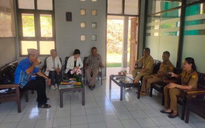 SMAN 6 Kota Komba Terima Mahasiswi Magang Unika St. Paulus Ruteng